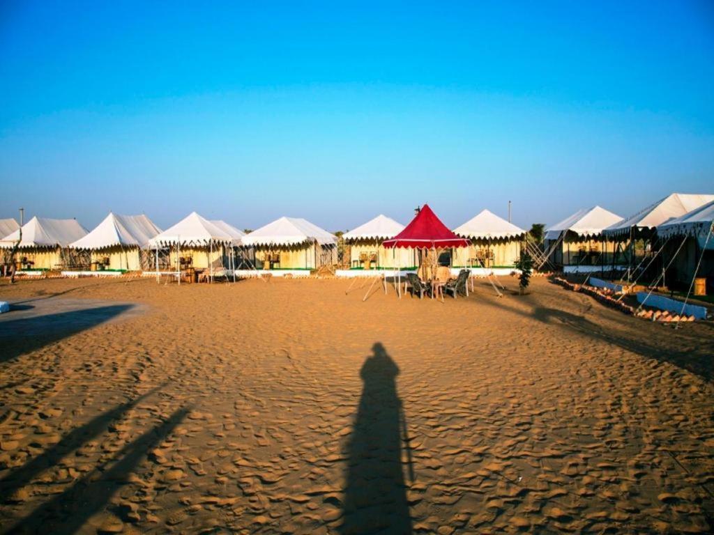 Golden Sandstone Hotel Desert Safari Camp Jaisalmer Zewnętrze zdjęcie