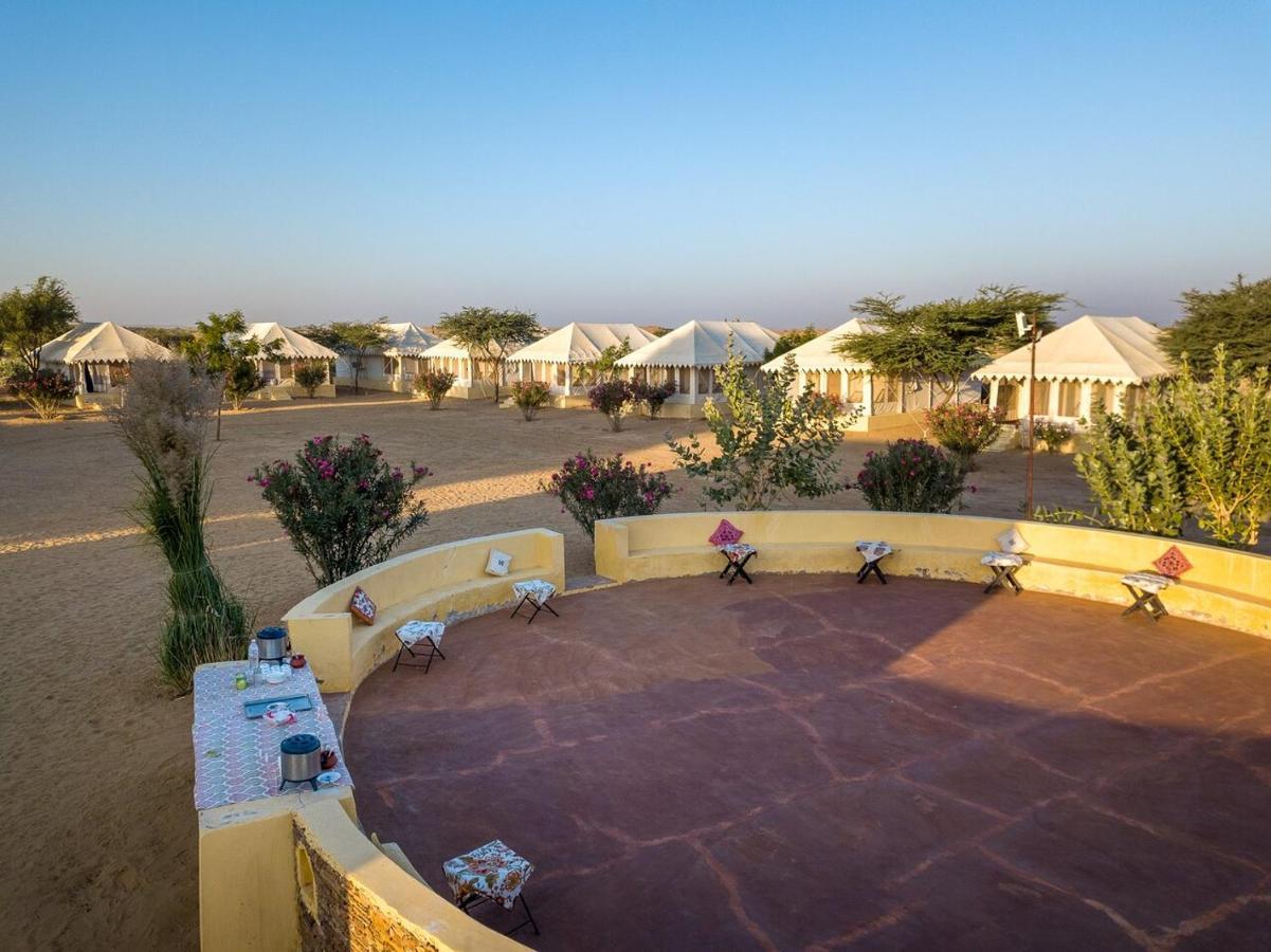 Golden Sandstone Hotel Desert Safari Camp Jaisalmer Zewnętrze zdjęcie